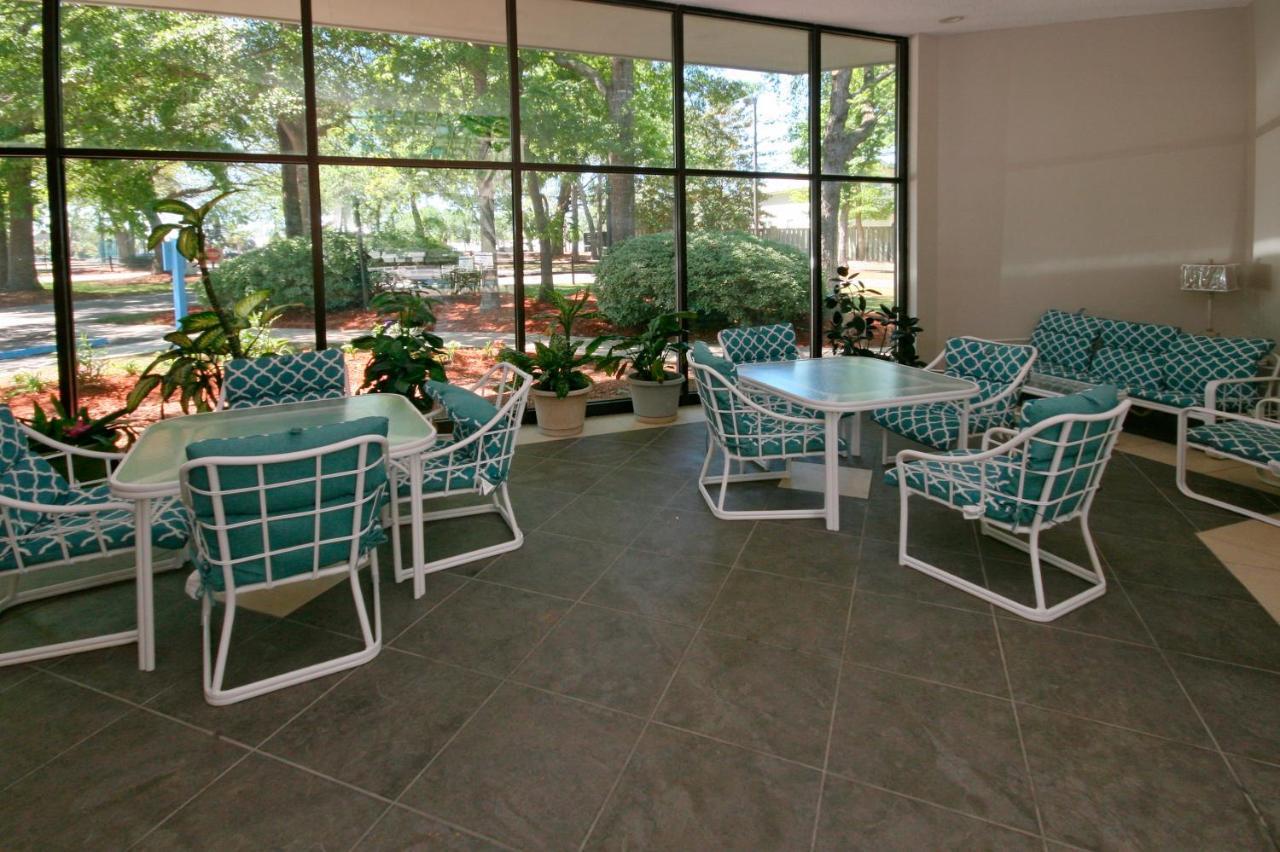 On The Beach 2 Bed 2 Bath 3Rd Floor Condo Myrtle Beach Exteriör bild